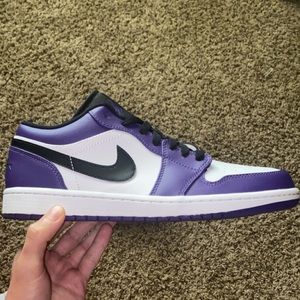 Jordan 1 Low “Court Purple White” Size 10